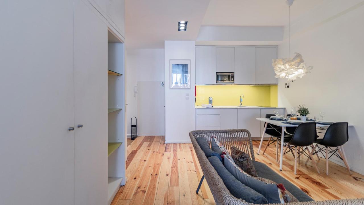 Fernandes Tomas 424 By Lovelystay Porto Bagian luar foto