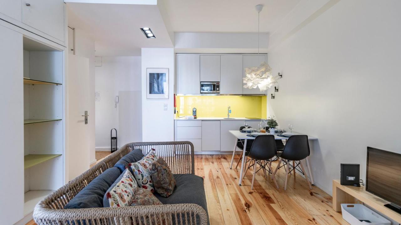 Fernandes Tomas 424 By Lovelystay Porto Bagian luar foto
