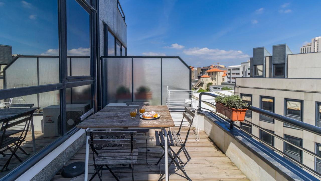 Fernandes Tomas 424 By Lovelystay Porto Bagian luar foto