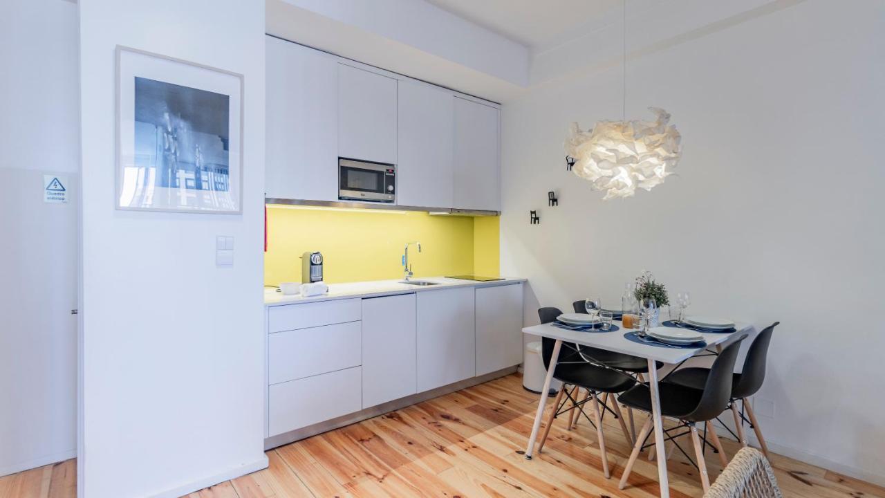 Fernandes Tomas 424 By Lovelystay Porto Bagian luar foto