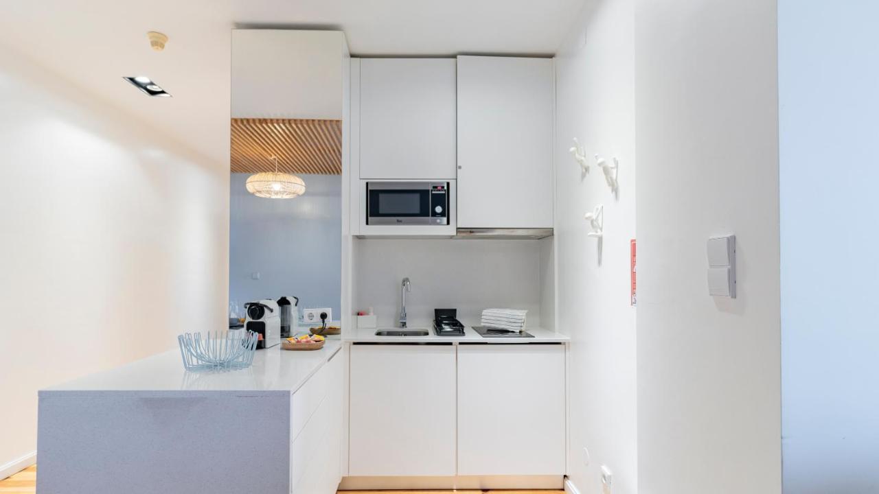 Fernandes Tomas 424 By Lovelystay Porto Bagian luar foto